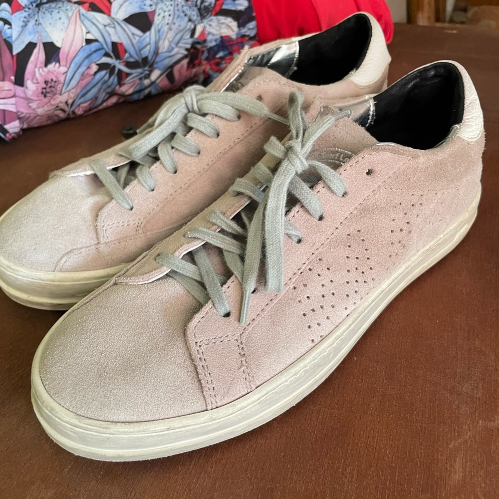 P448 Sneakers
